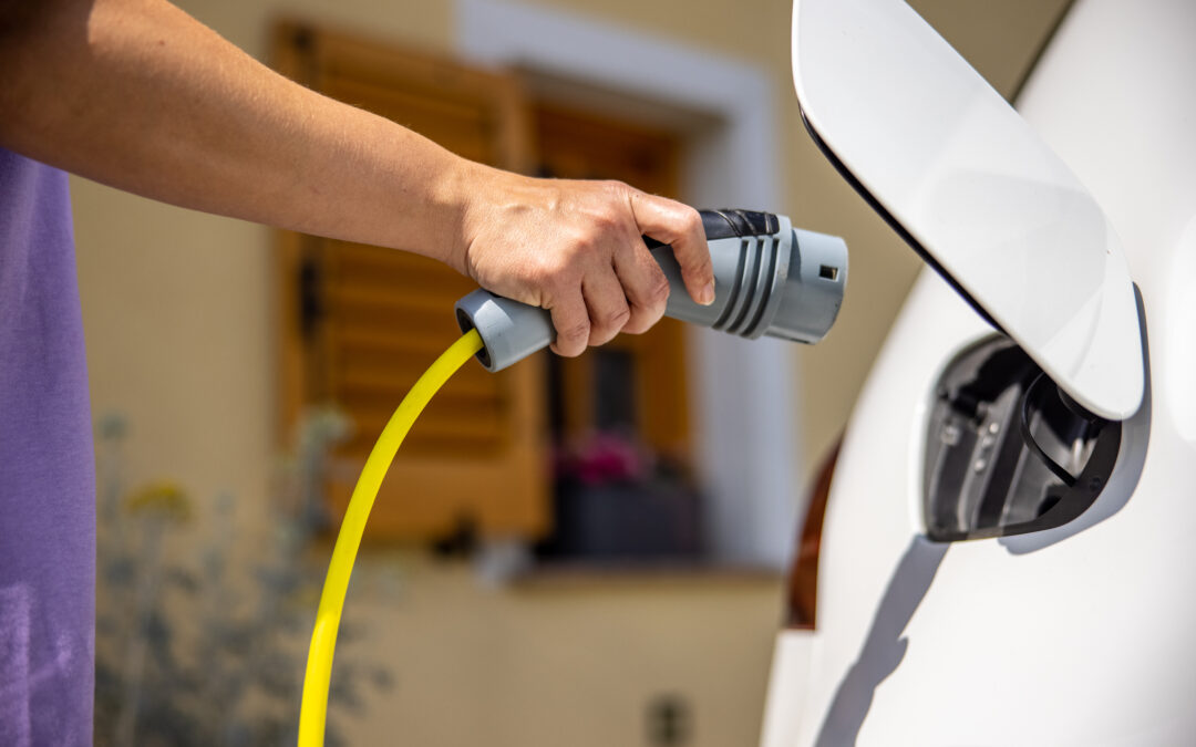 Mayor Forms Electric Vehicle Charging Station Study Group